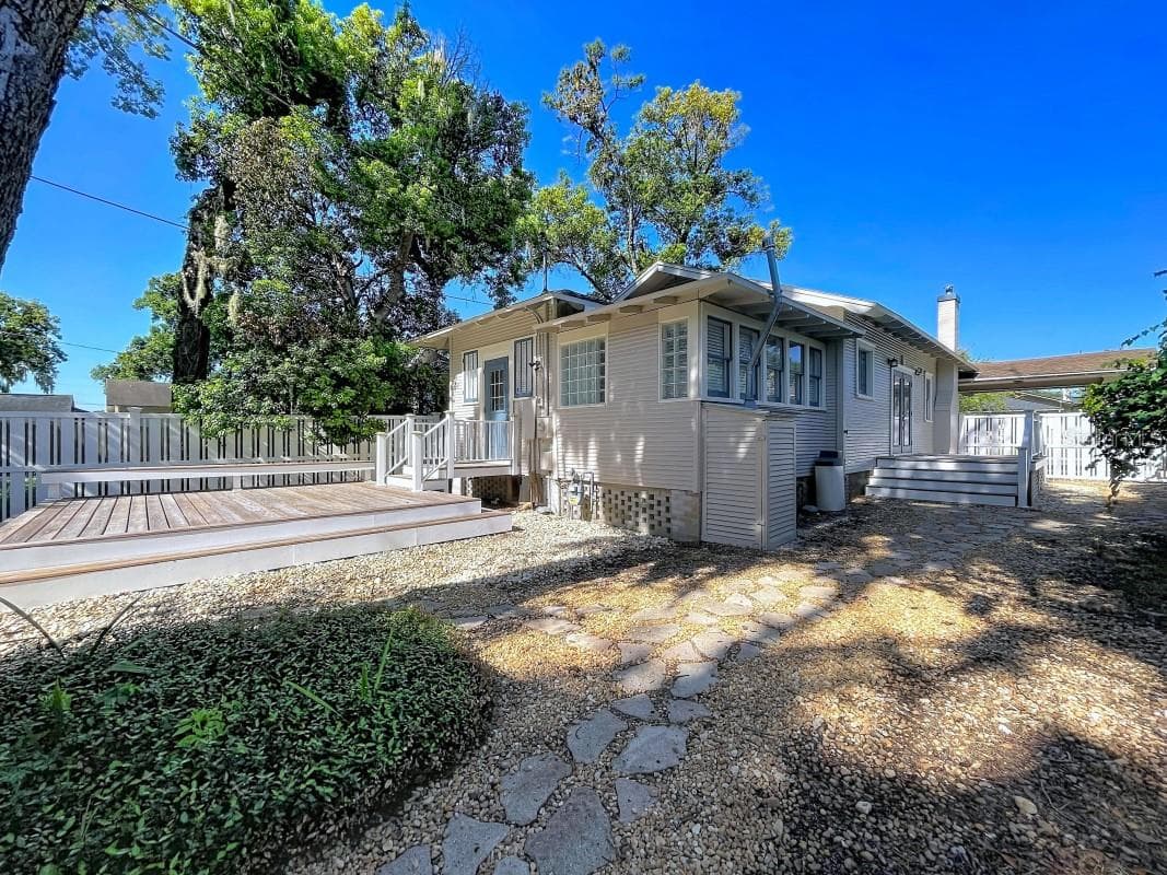 Single Family Residence at 806 JOHNSON AVE, LAKELAND, photo 14 of 50