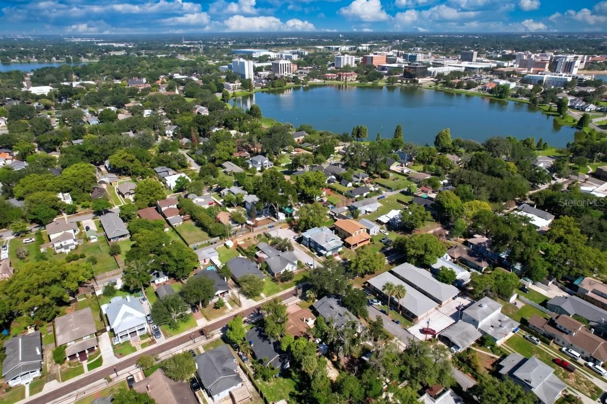 Single Family Residence at 806 JOHNSON AVE, LAKELAND, photo 50 of 50