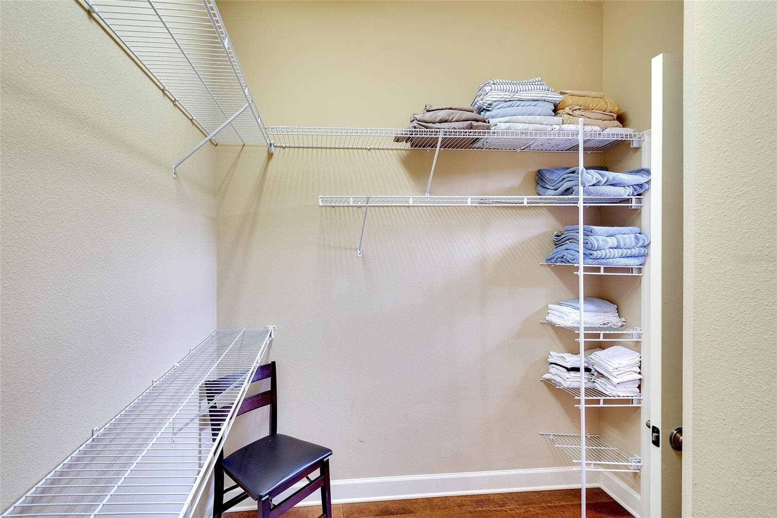 large walk in closet - 9735 53RD DR E, BRADENTON