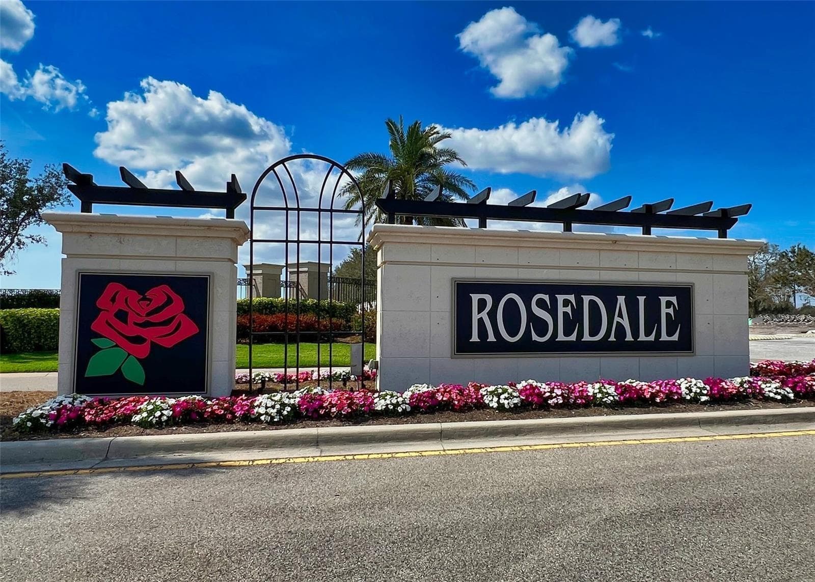 Two gated and manned entrances - 9735 53RD DR E, BRADENTON