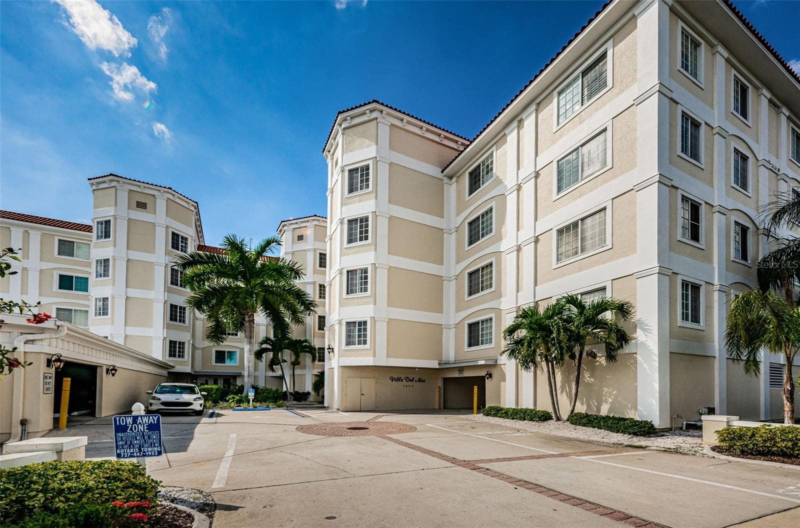 Condominium at 1860 N FORT HARRISON AVE #103, CLEARWATER, photo 8 of 94