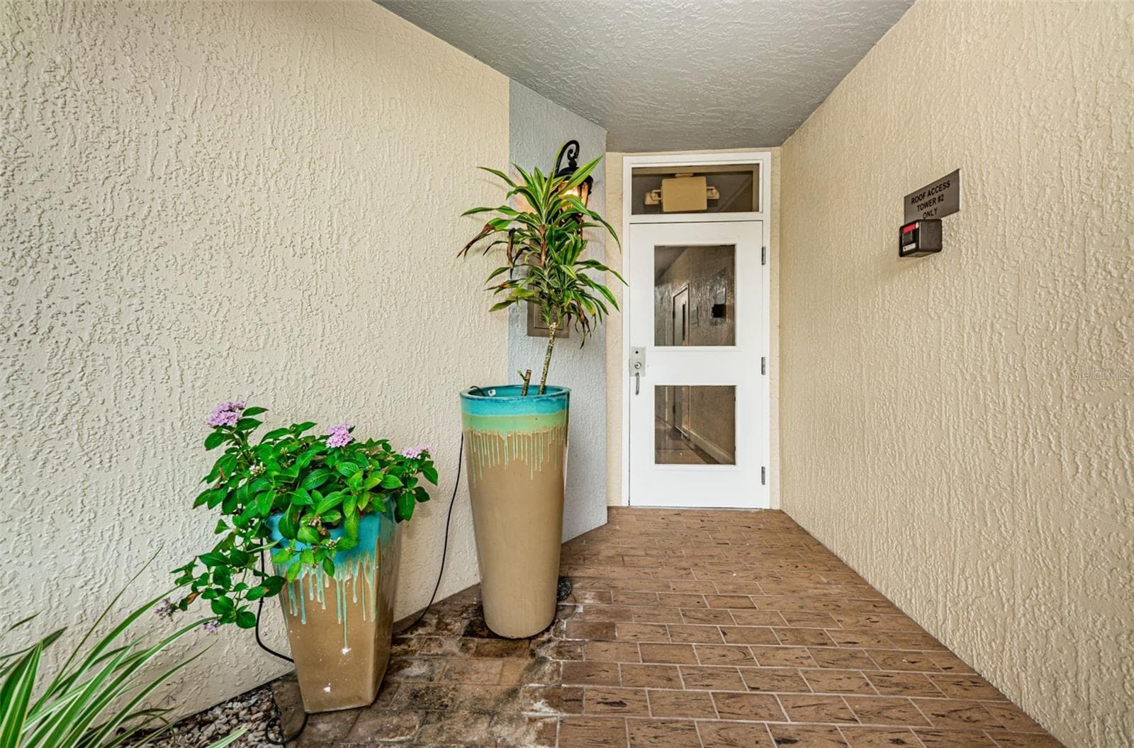 Condominium at 1860 N FORT HARRISON AVE #103, CLEARWATER, photo 13 of 94