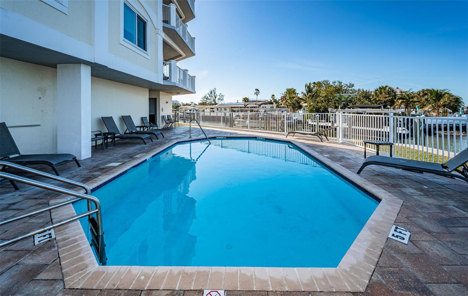 Condominium at 1860 N FORT HARRISON AVE #103, CLEARWATER, photo 60 of 94