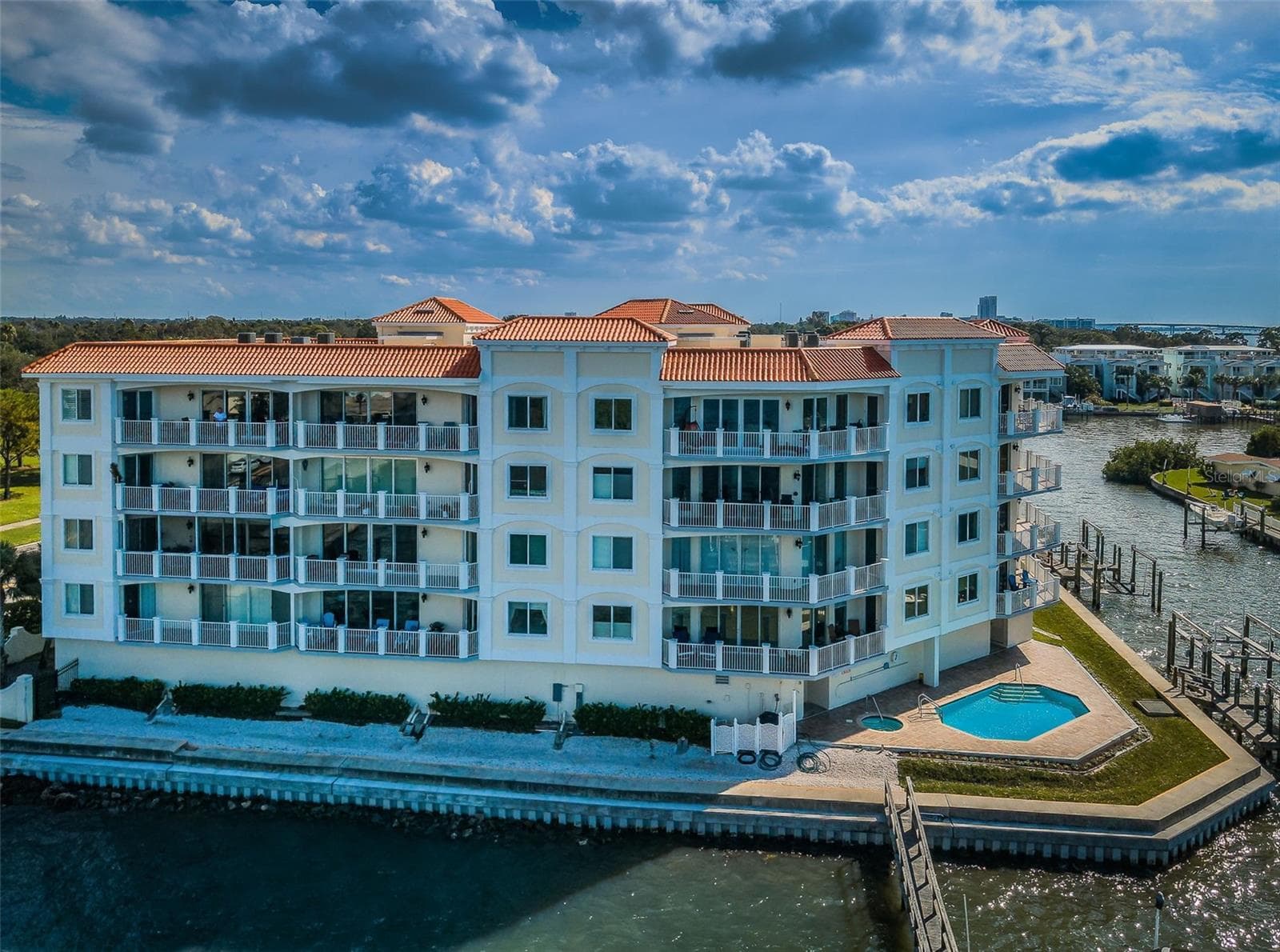 Condominium at 1860 N FORT HARRISON AVE #103, CLEARWATER, photo 65 of 94