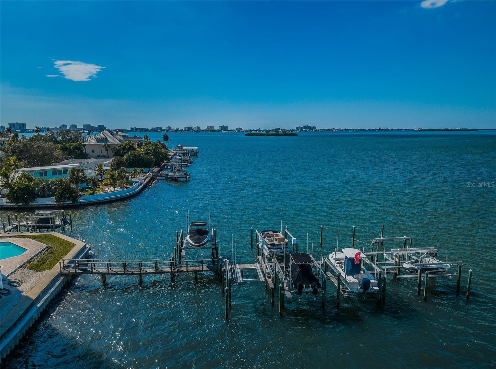 Condominium at 1860 N FORT HARRISON AVE #103, CLEARWATER, photo 68 of 94