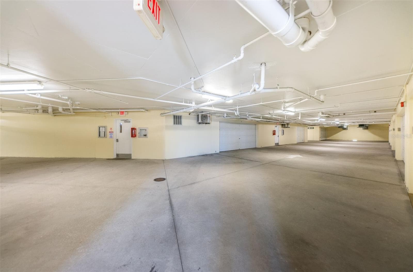 Condominium at 1860 N FORT HARRISON AVE #103, CLEARWATER, photo 80 of 94