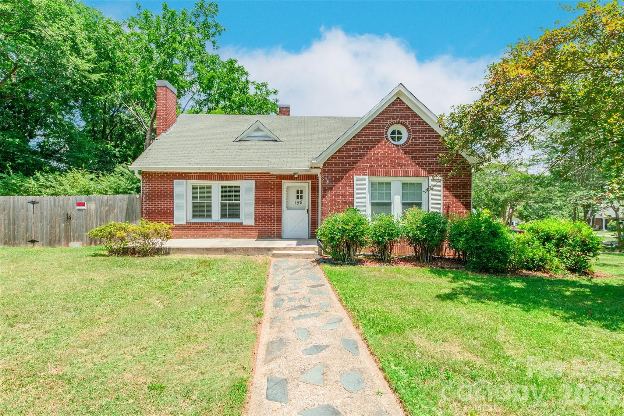 Single Family Residence at Statesville, photo 3 of 27