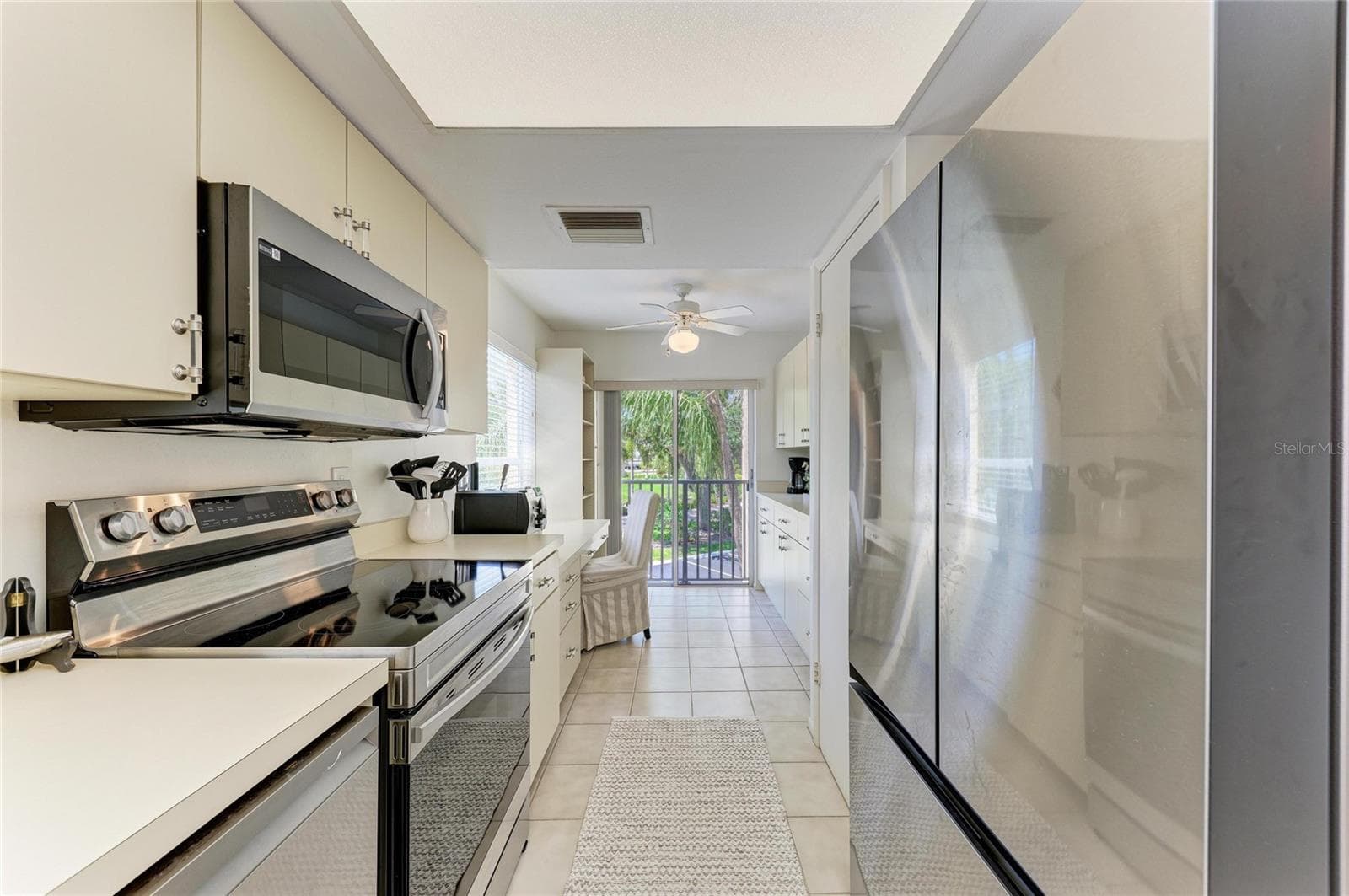 Condominium at 8625 MIDNIGHT PASS RD #208B, SARASOTA, photo 22 of 63