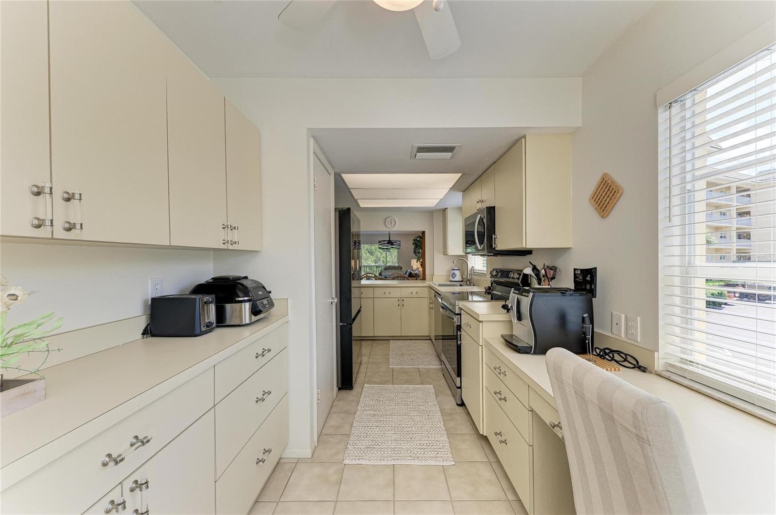 Condominium at 8625 MIDNIGHT PASS RD #208B, SARASOTA, photo 24 of 63