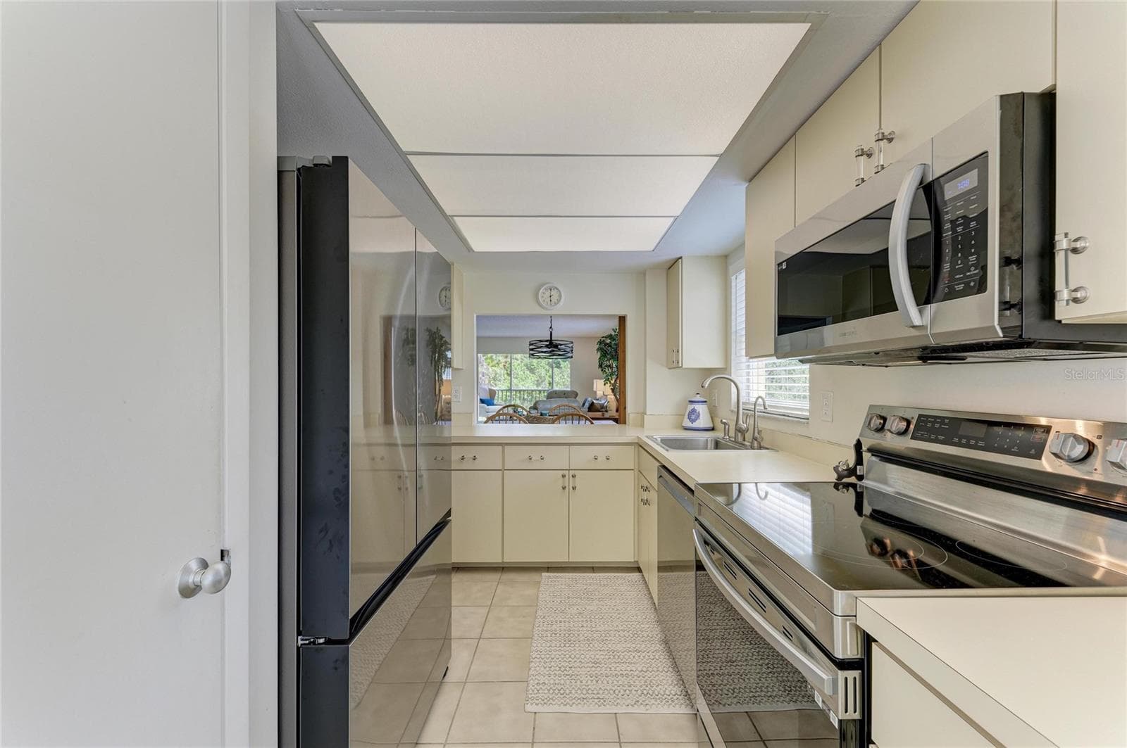 Condominium at 8625 MIDNIGHT PASS RD #208B, SARASOTA, photo 25 of 63