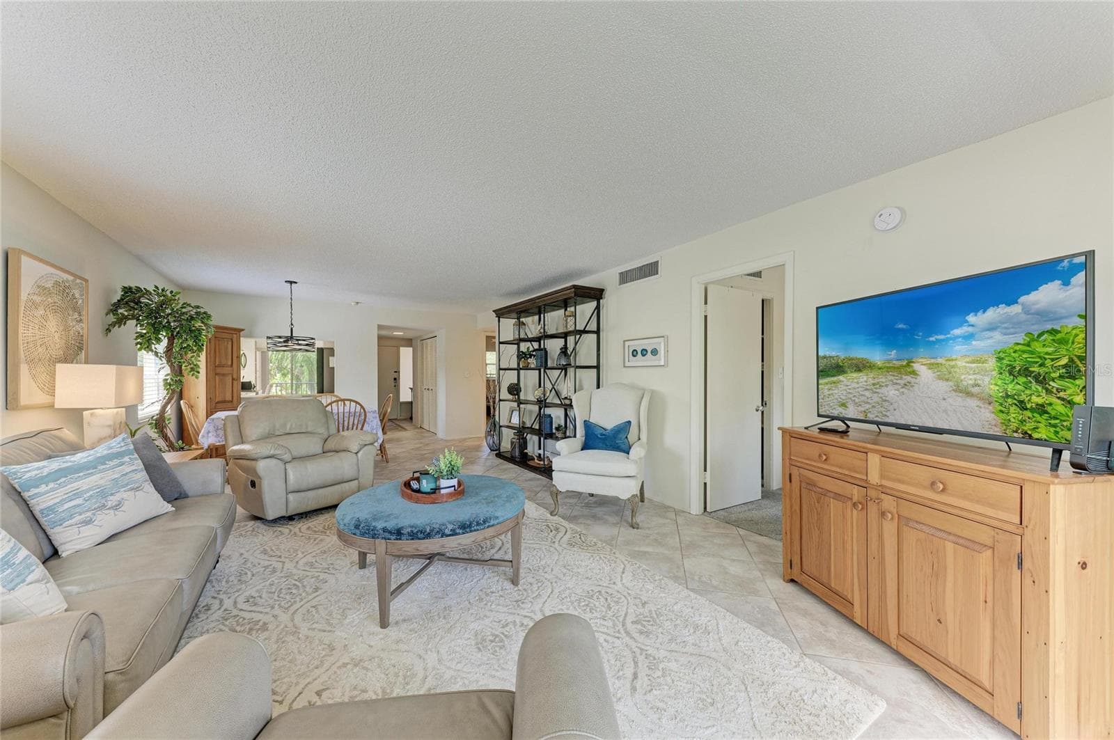Condominium at 8625 MIDNIGHT PASS RD #208B, SARASOTA, photo 17 of 63