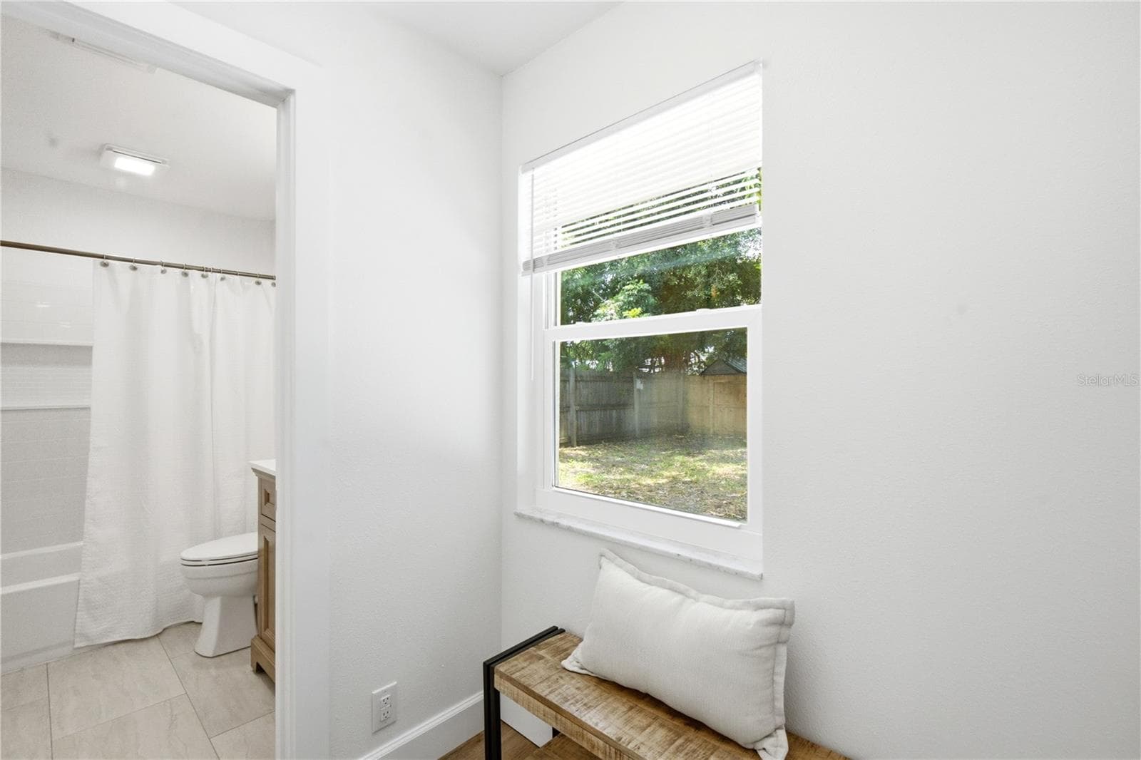 Single Family Residence at 1199 KEENE RD, DUNEDIN, photo 29 of 33