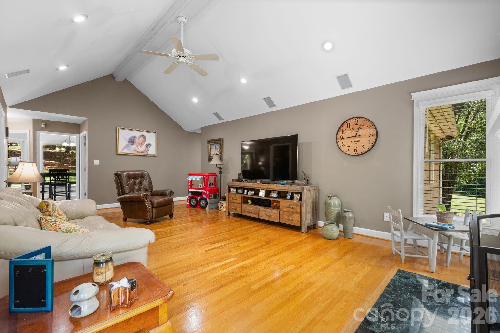 Living Room - 4093 Fairview Drive, Maiden