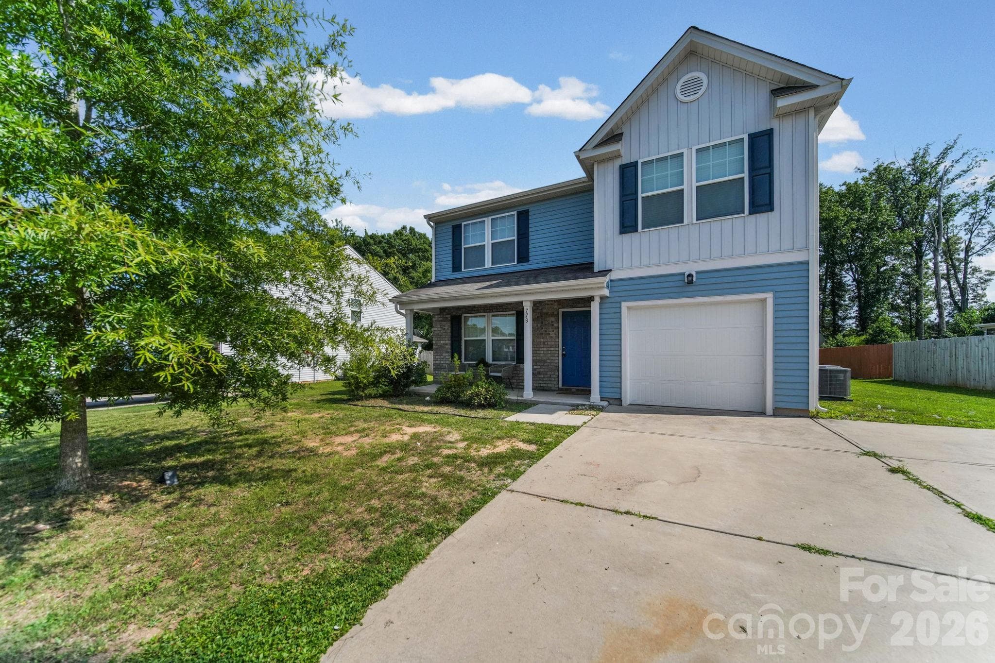 Single Family Residence at York, photo 4 of 20
