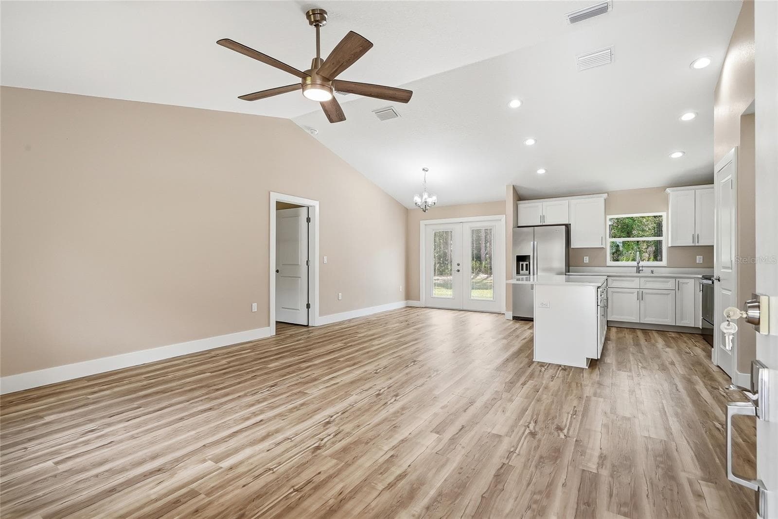 Single Family Residence at 16325 FORCE RD, BROOKSVILLE, photo 8 of 53