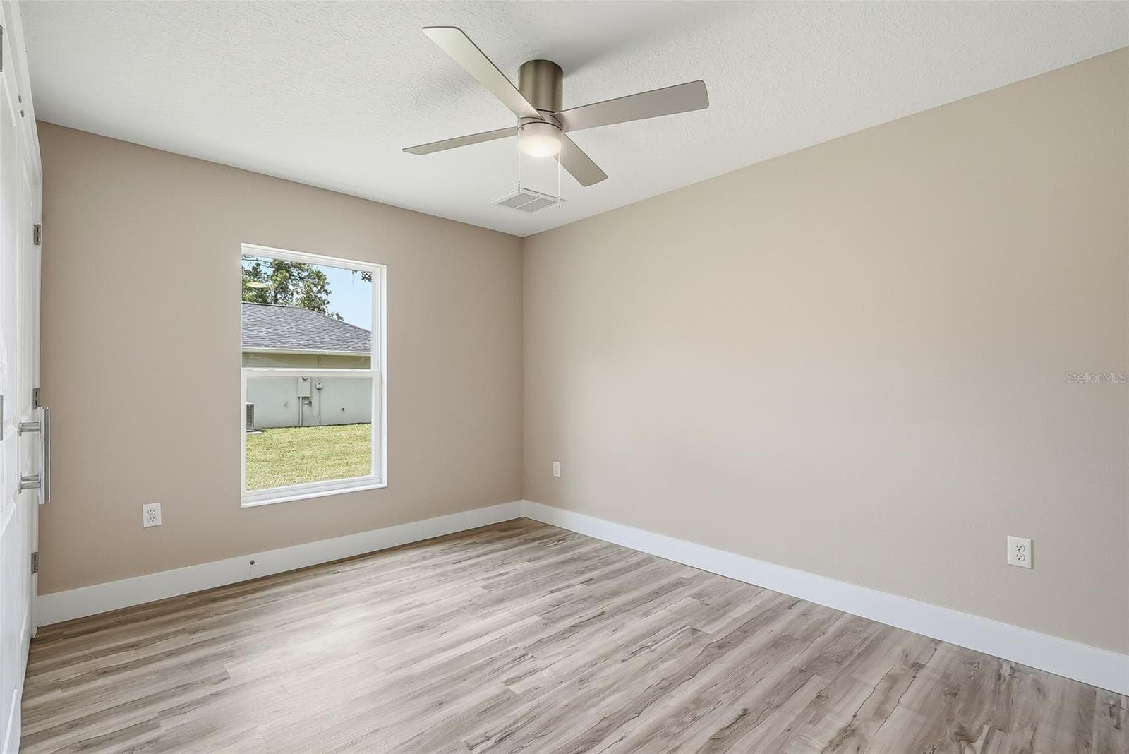 Single Family Residence at 16325 FORCE RD, BROOKSVILLE, photo 34 of 53