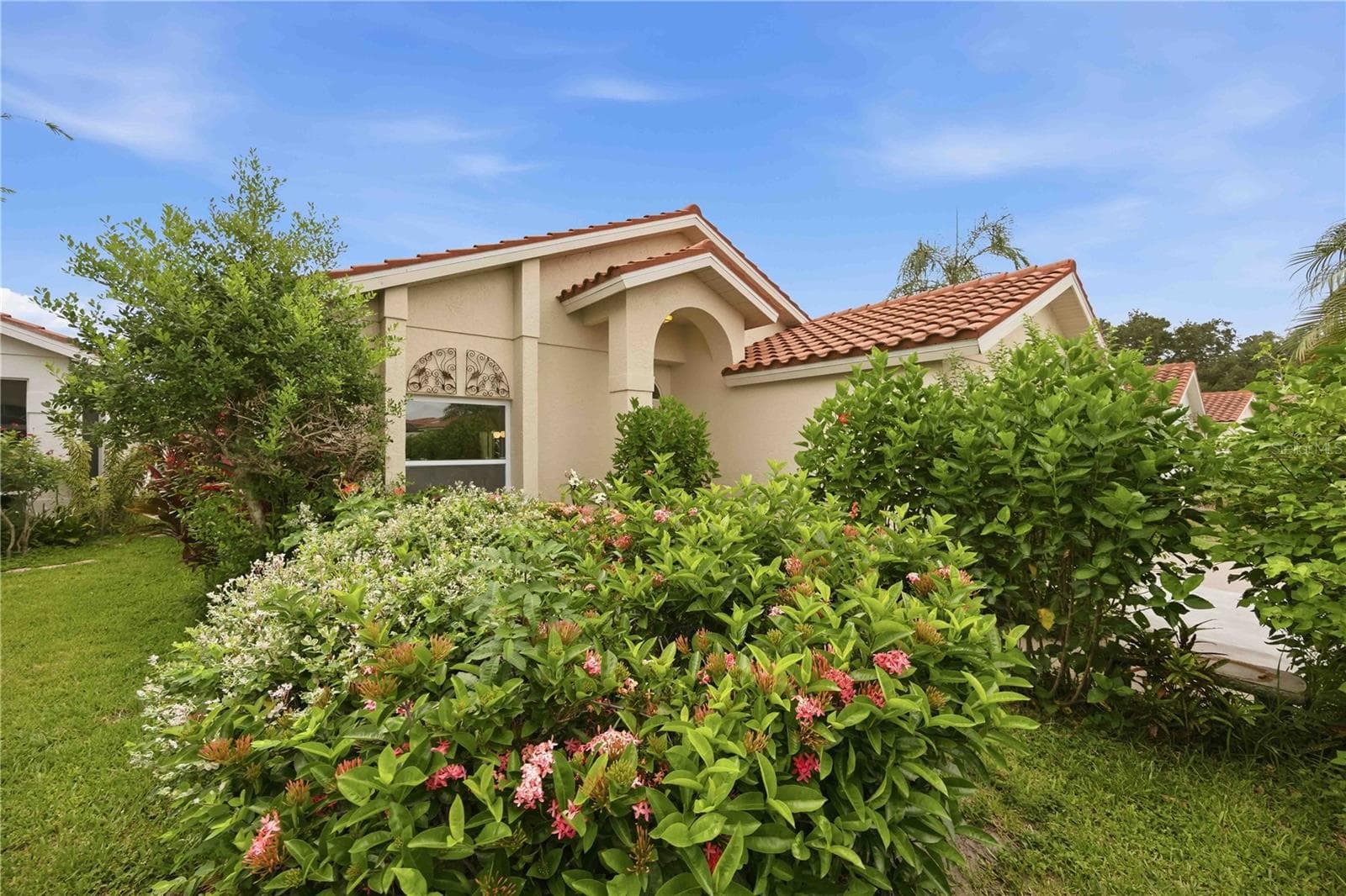 Single Family Residence at 4320 MARCOTT CIR, SARASOTA, photo 4 of 67