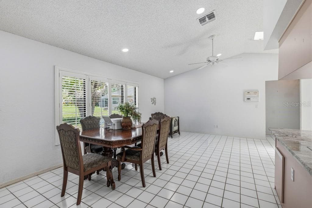 Single Family Residence at 10186 SLEEPY WILLOW CT, SPRING HILL, photo 13 of 30