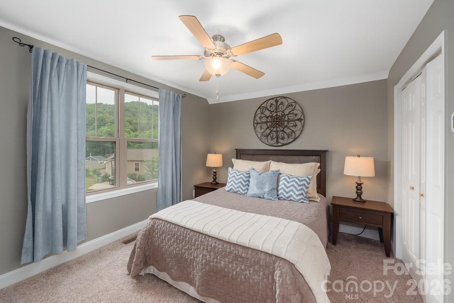 Virtually staged front bedroom - 5 Declan Drive, Weaverville