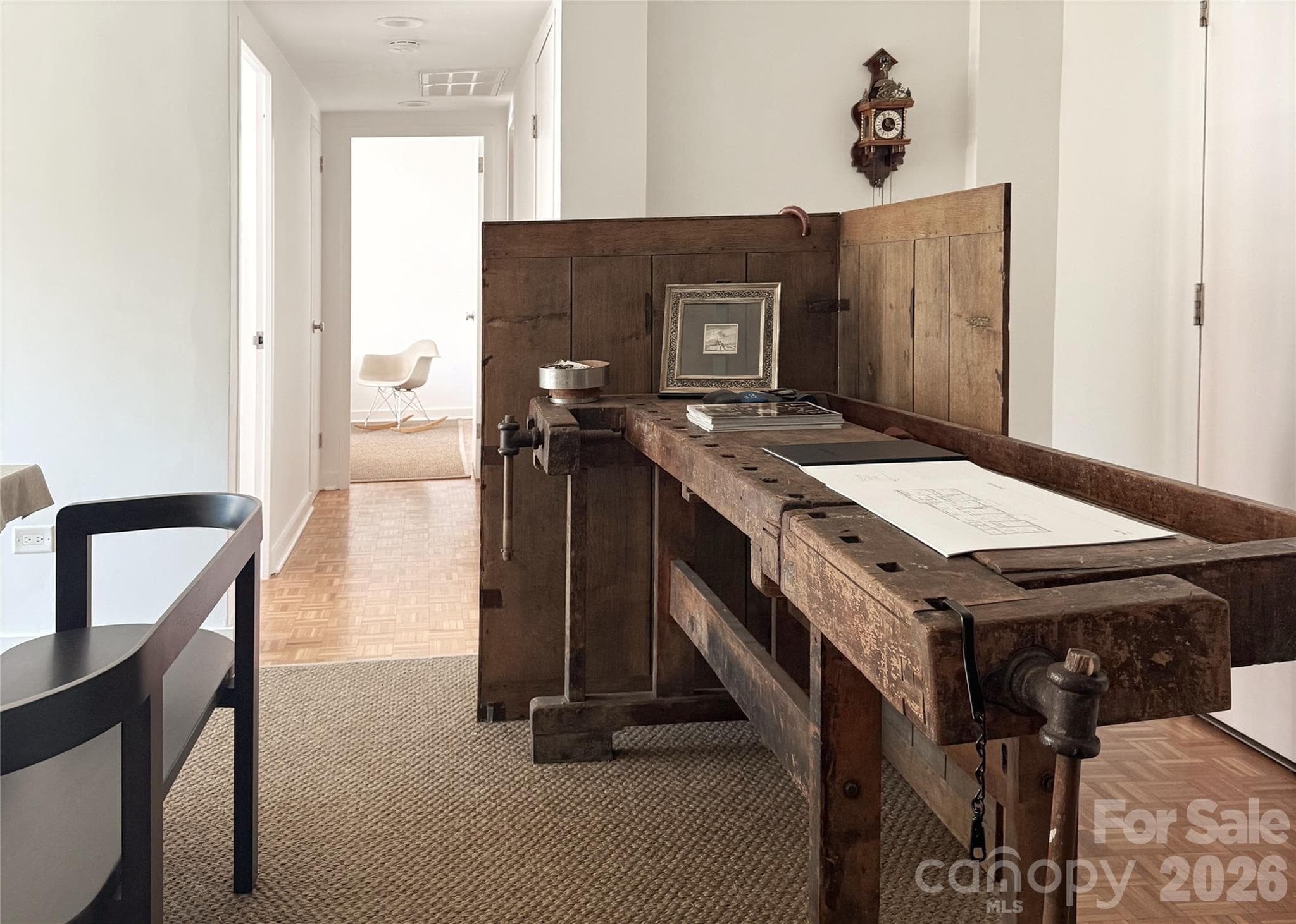 Condominium at Charlotte, photo 2 of 9