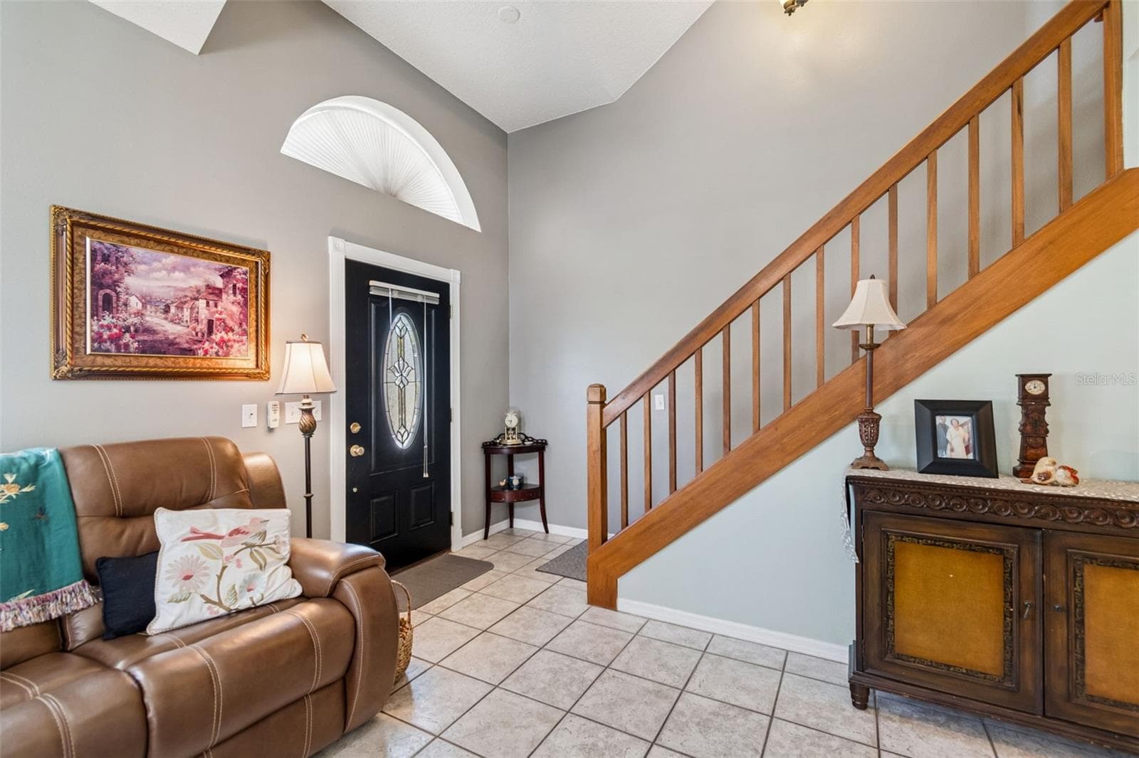 Single Family Residence at 10735 SE DRUMMOND RD, TAMPA, photo 5 of 34