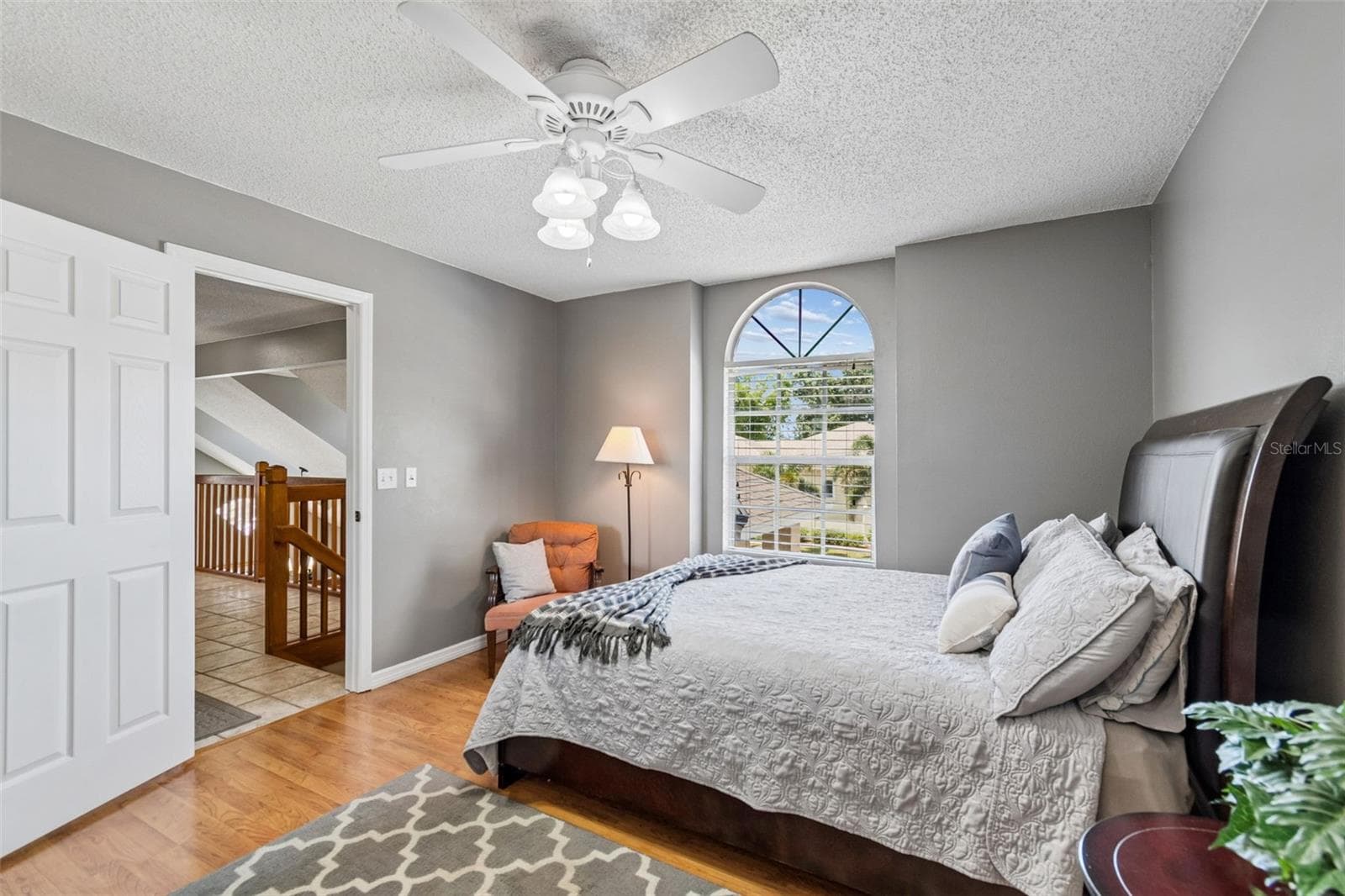 Single Family Residence at 10735 SE DRUMMOND RD, TAMPA, photo 18 of 34