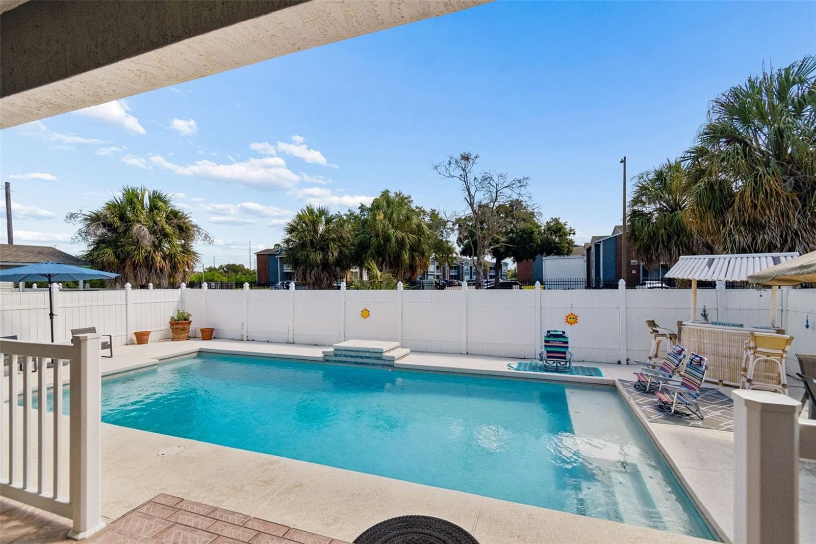 Single Family Residence at 10735 SE DRUMMOND RD, TAMPA, photo 28 of 34
