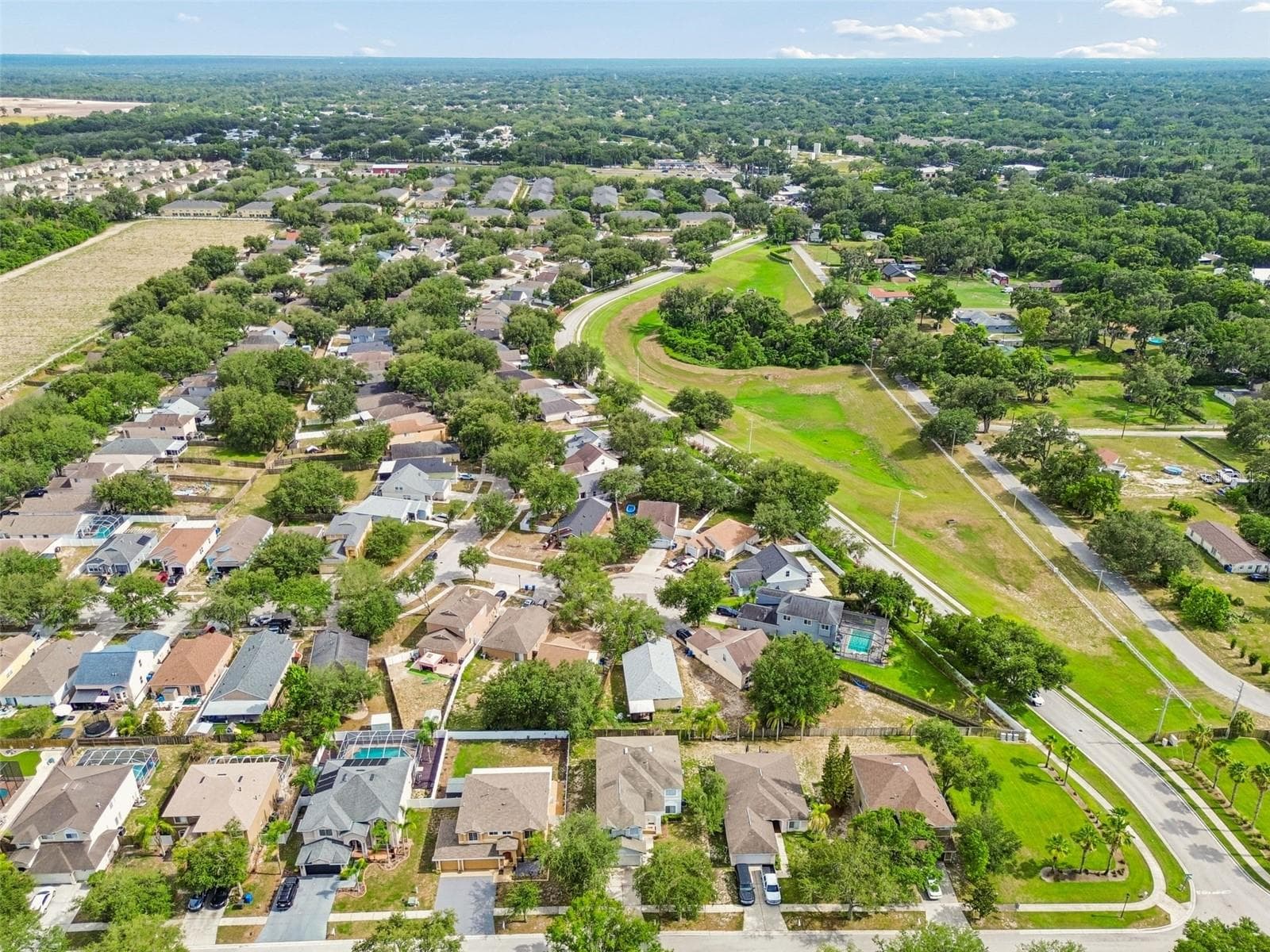 Single Family Residence at 3307 PINE TOP DR, VALRICO, photo 58 of 65