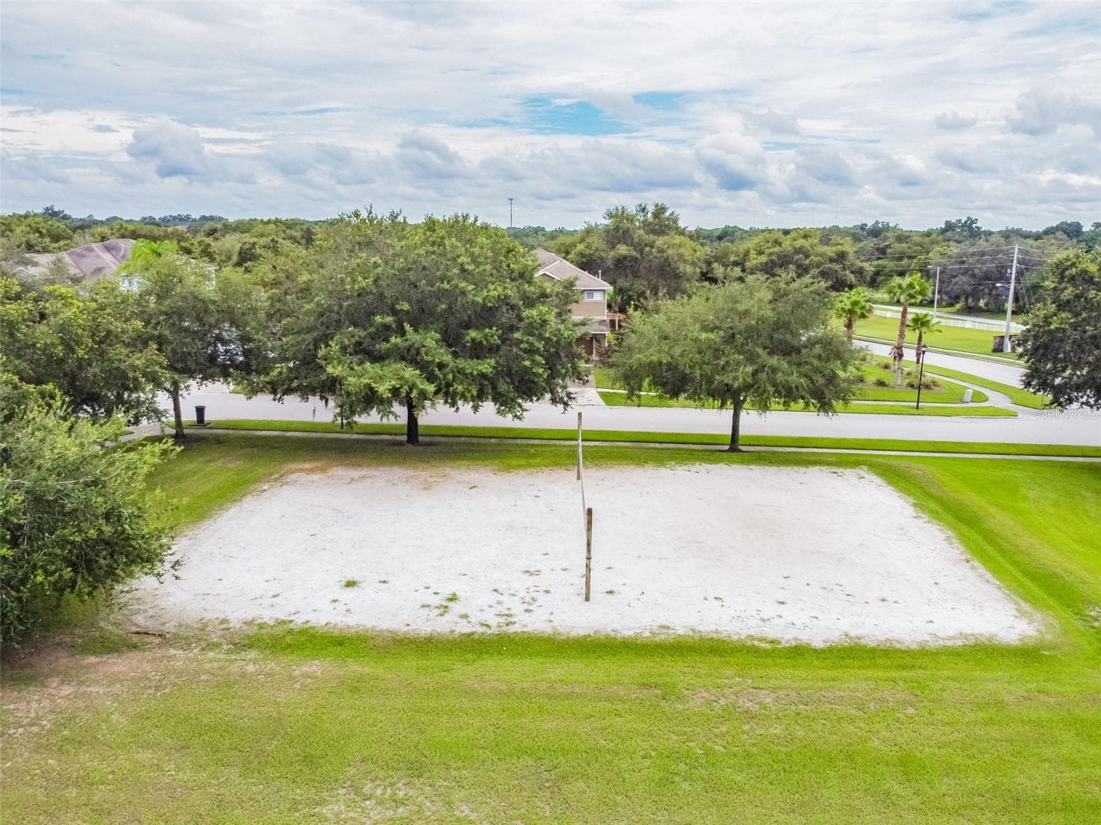 Amenities - 3307 PINE TOP DR, VALRICO