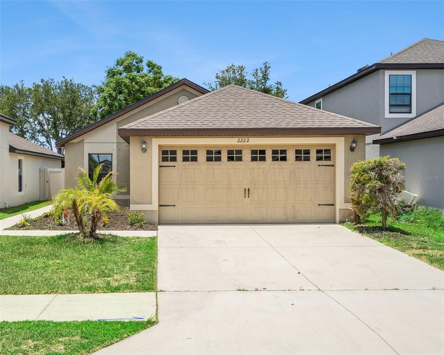 Single Family Residence at 2222 CASPIAN DR, LAKELAND, photo 2 of 27