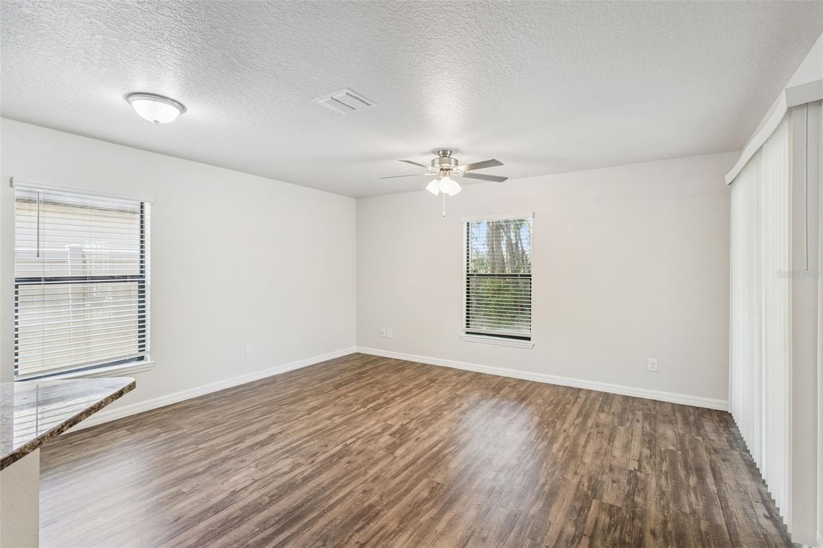 Single Family Residence at 2222 CASPIAN DR, LAKELAND, photo 7 of 27