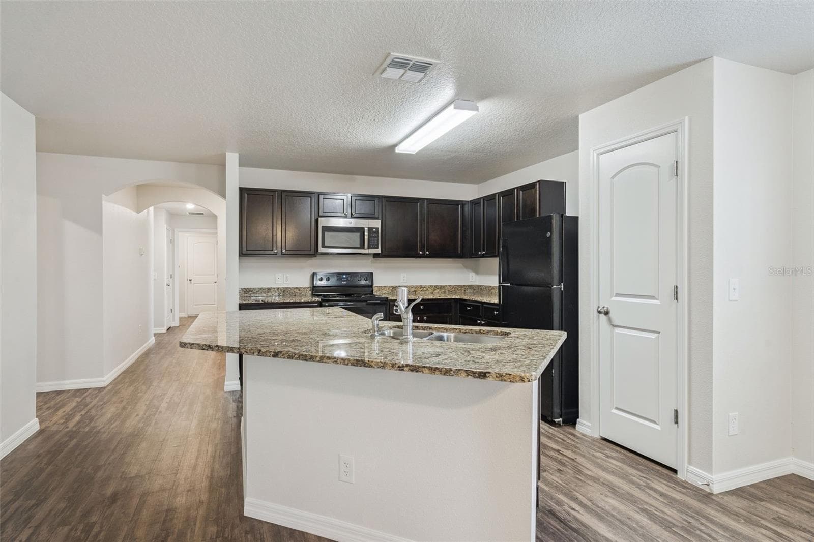 Single Family Residence at 2222 CASPIAN DR, LAKELAND, photo 10 of 27
