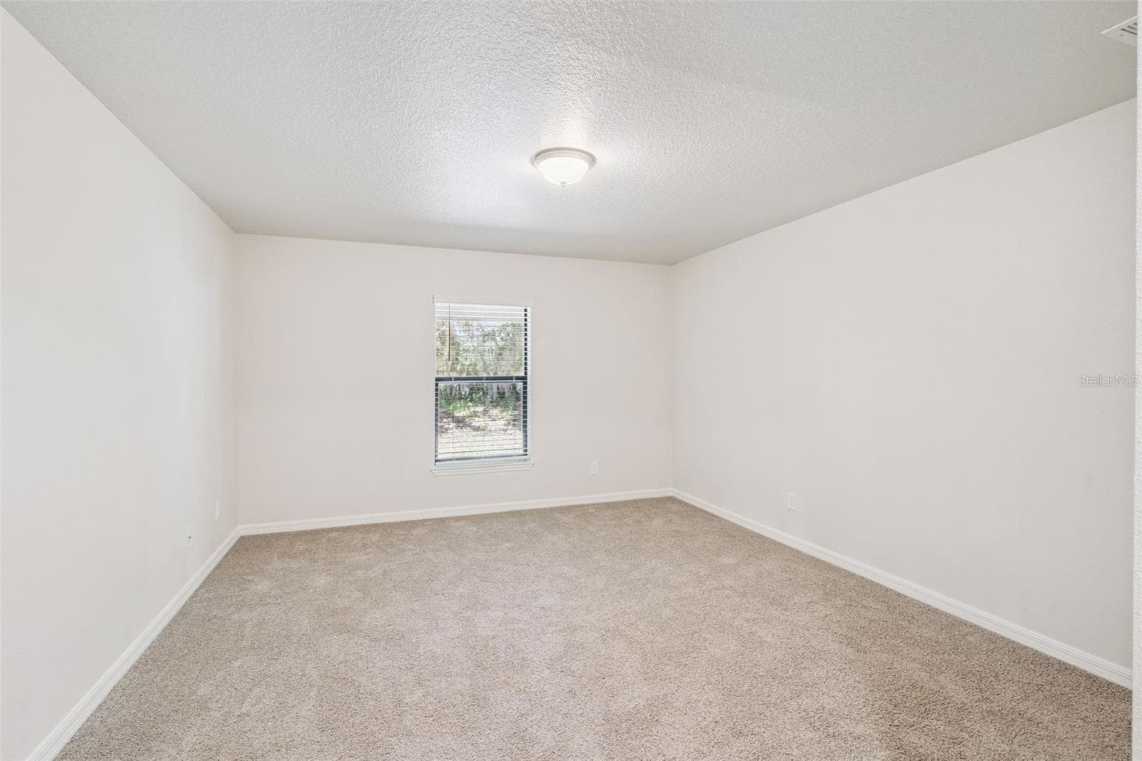 Single Family Residence at 2222 CASPIAN DR, LAKELAND, photo 16 of 27