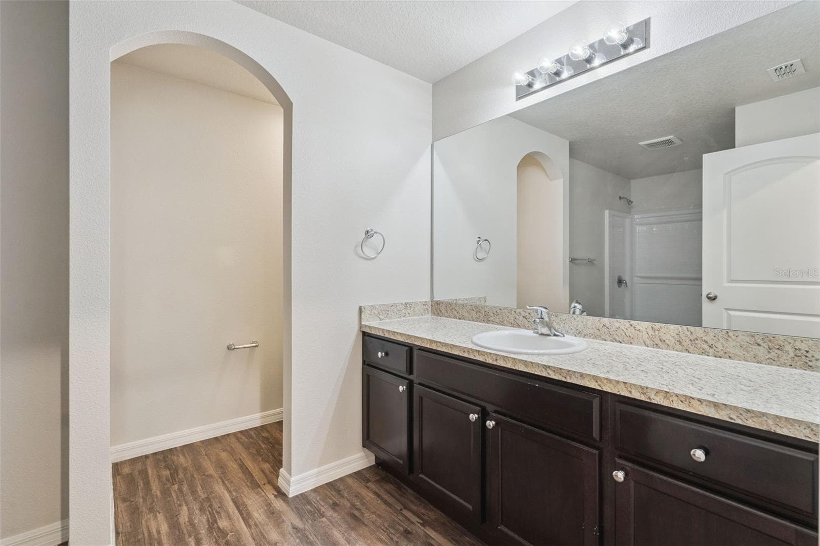 Single Family Residence at 2222 CASPIAN DR, LAKELAND, photo 18 of 27