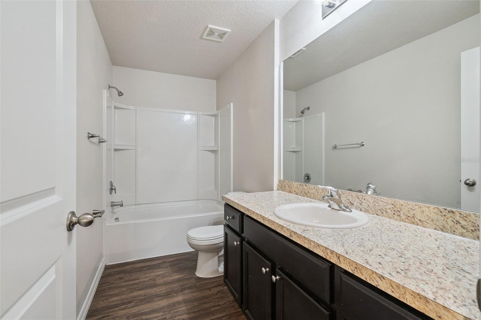 Single Family Residence at 2222 CASPIAN DR, LAKELAND, photo 19 of 27