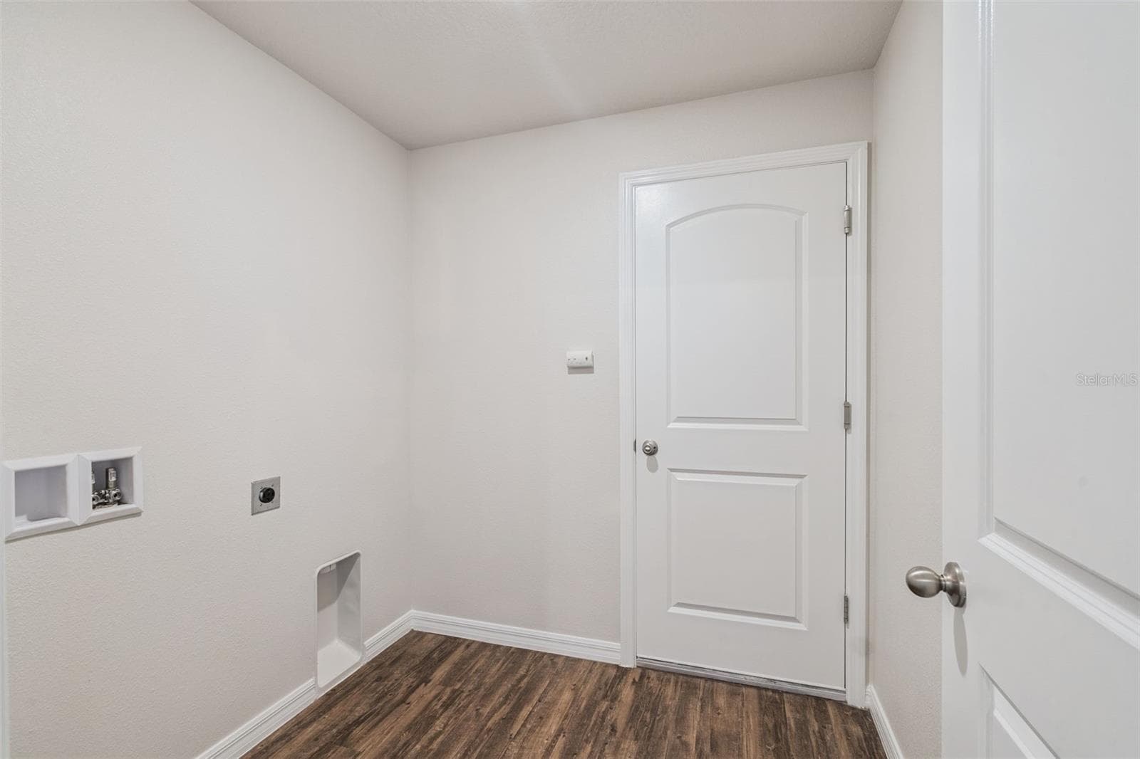Single Family Residence at 2222 CASPIAN DR, LAKELAND, photo 21 of 27