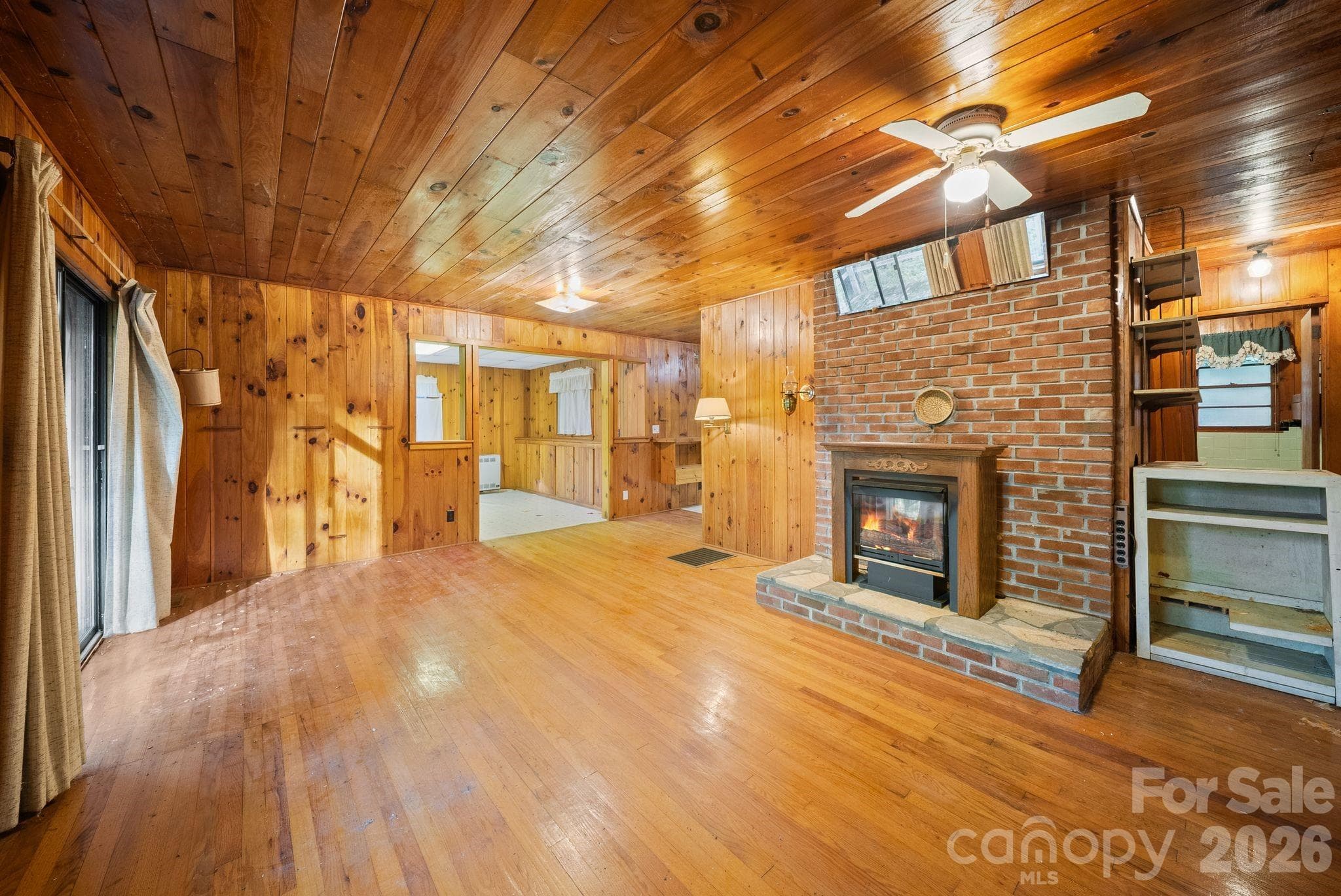 Single Family Residence at 65 Gurney Franklin Road, Newland, photo 10 of 24