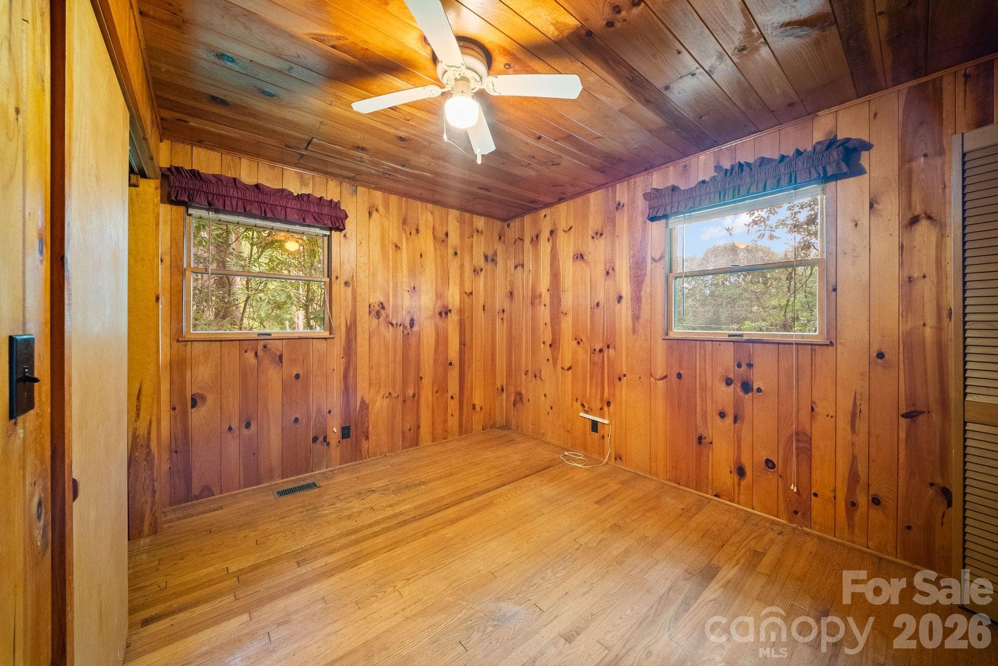 Single Family Residence at 65 Gurney Franklin Road, Newland, photo 14 of 24