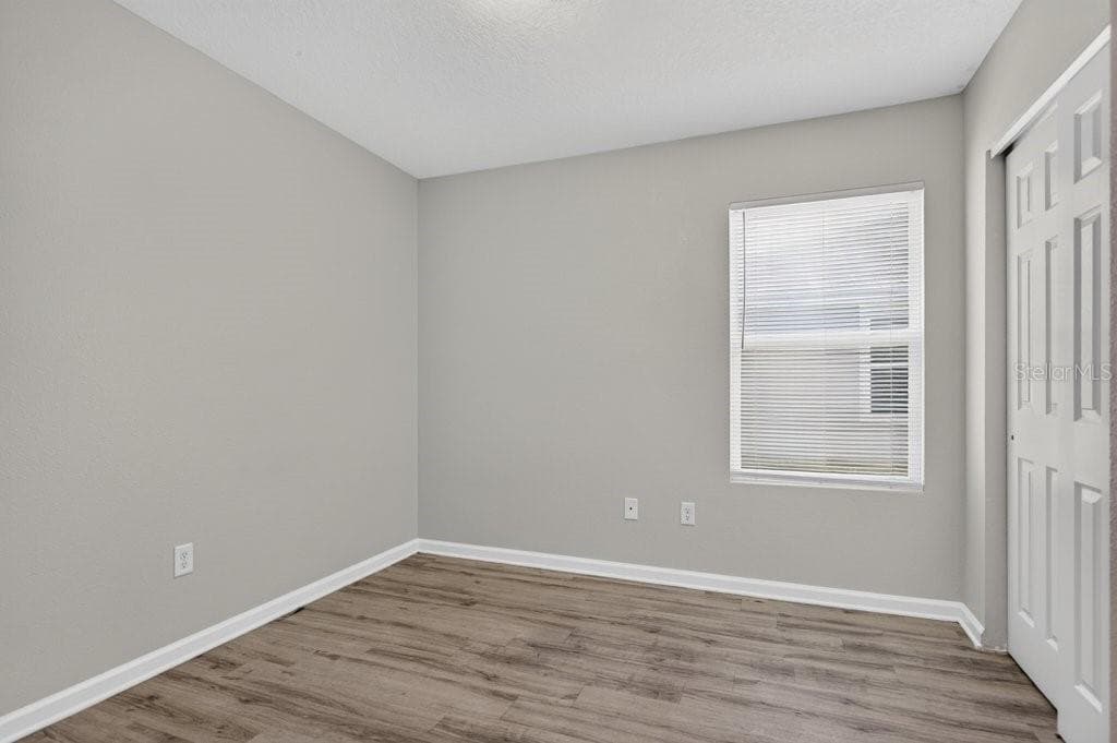 Single Family Residence at 7082 PLYMOUTH GROVE CT, JACKSONVILLE, photo 27 of 39
