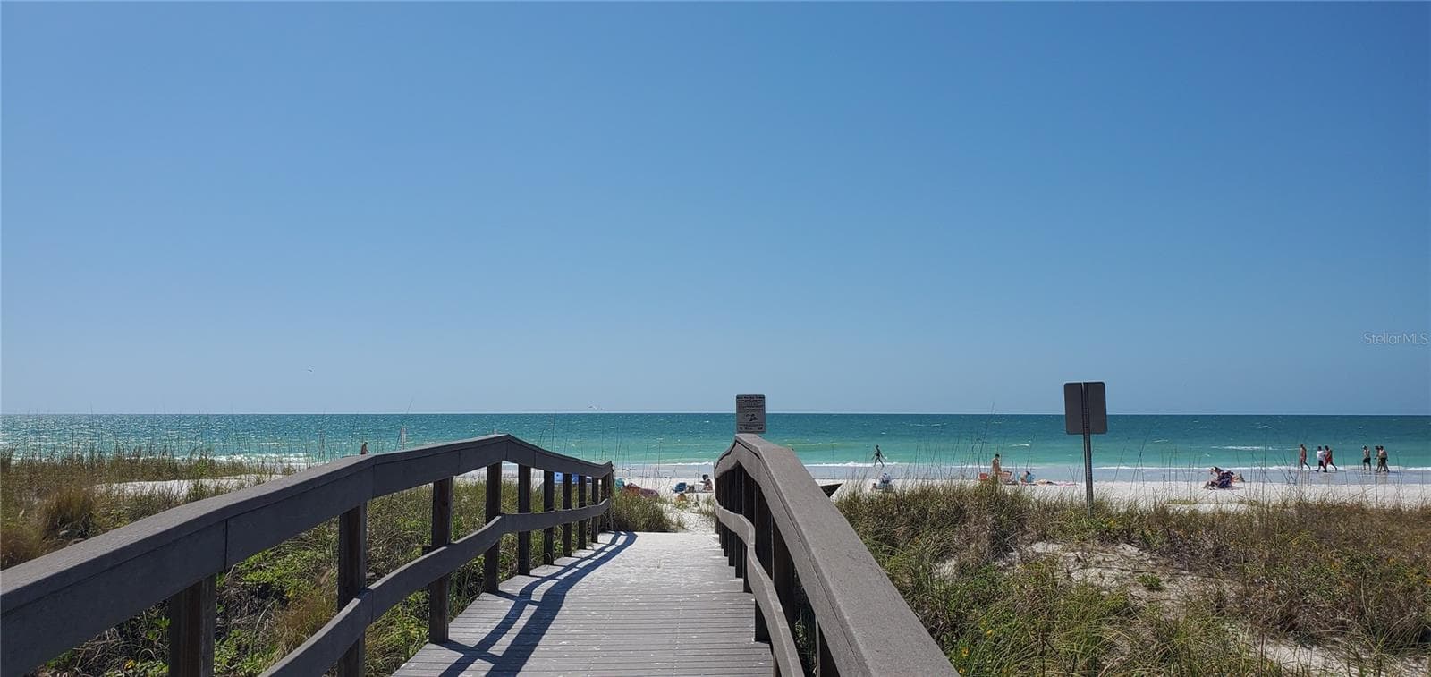 Entrance to the beach - 27 DOLPHIN DR, TREASURE ISLAND