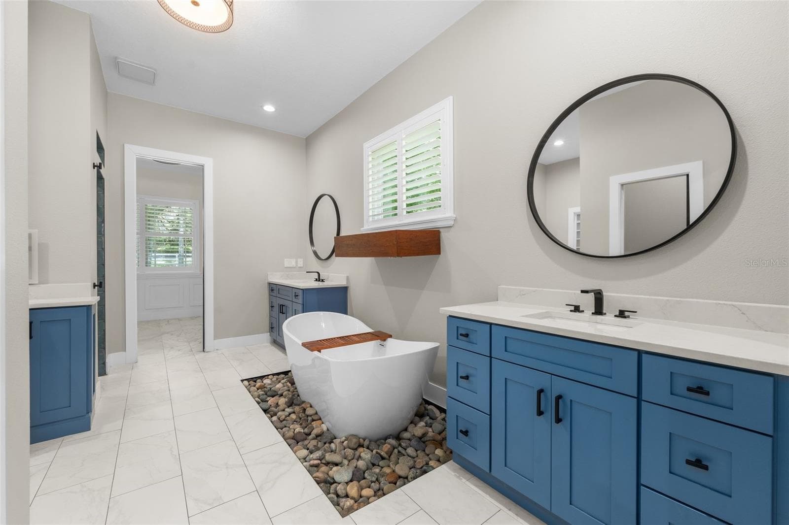primary bath - 994 SW 37TH PLACE RD, OCALA