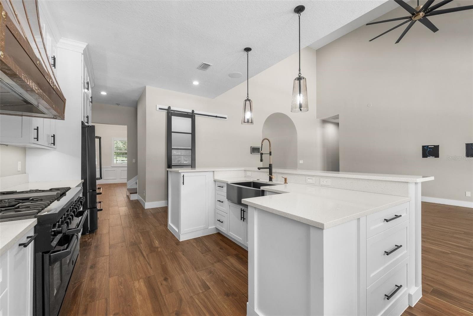 Single Family Residence at 994 SW 37TH PLACE RD, OCALA, photo 11 of 64