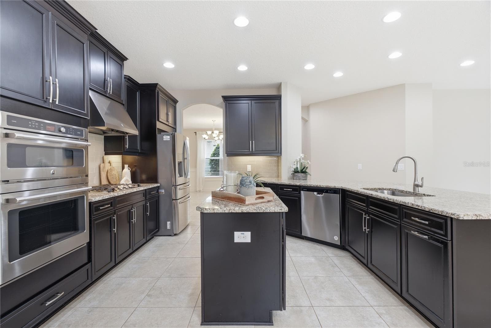 Single Family Residence at 9167 BELLA VITA CIR, LAND O LAKES, photo 25 of 133