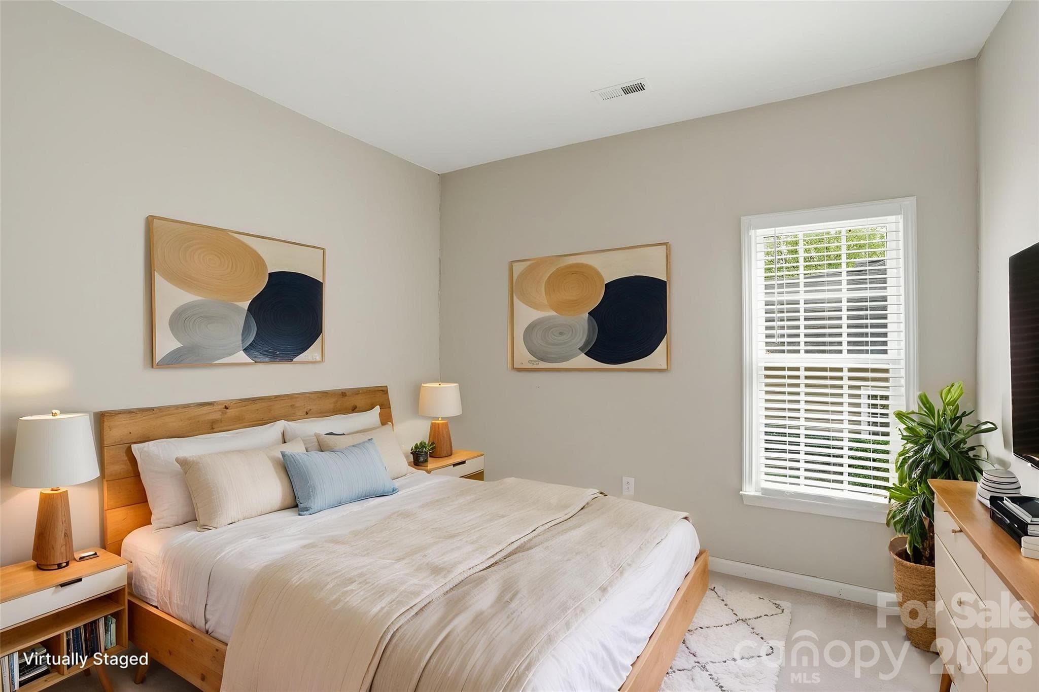 Virtually Staged - Huntersville