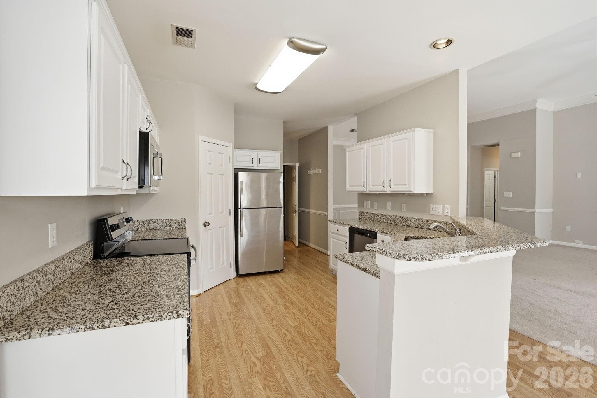 Single Family Residence at 15733 Berryfield Street, Huntersville, photo 20 of 46