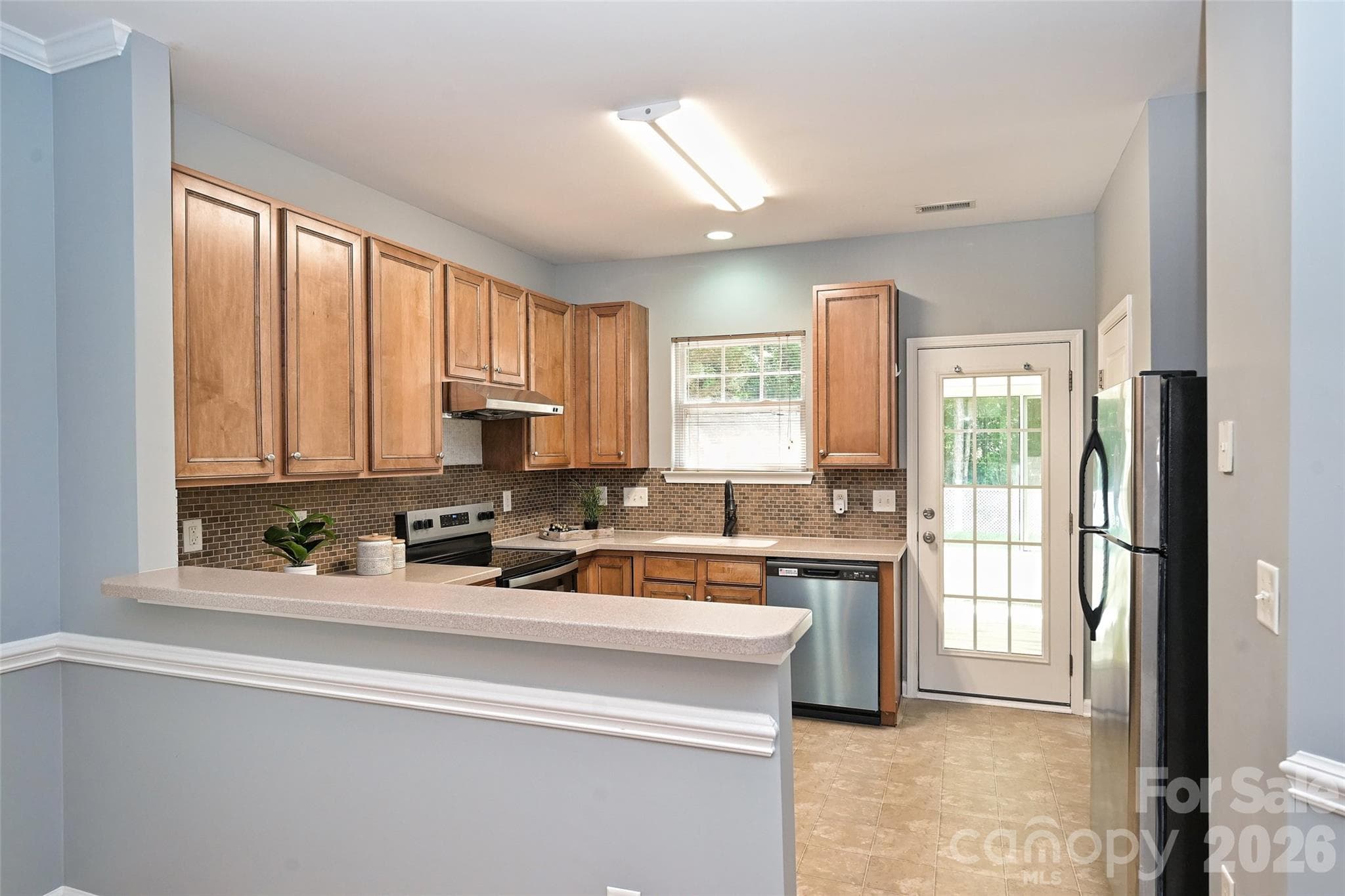 Single Family Residence at Matthews, photo 6 of 28