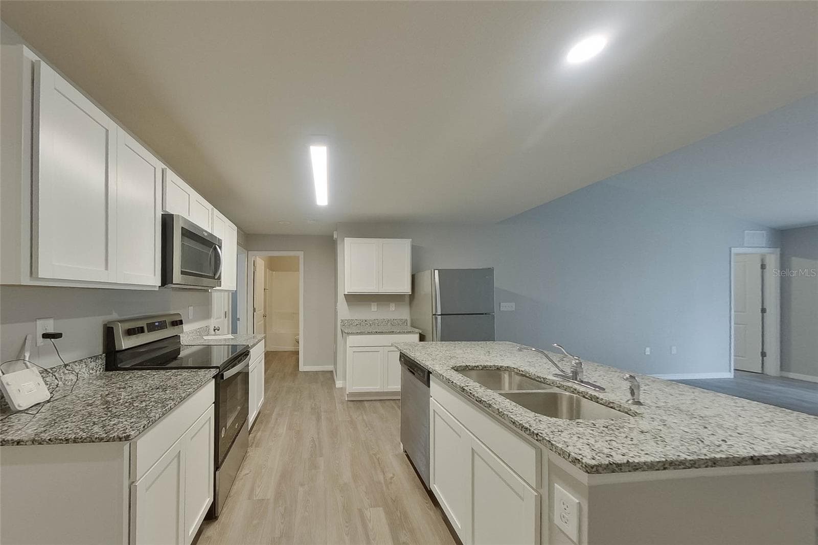 Villa at 9135 AEGEAN CIR, LEHIGH ACRES, photo 3 of 17