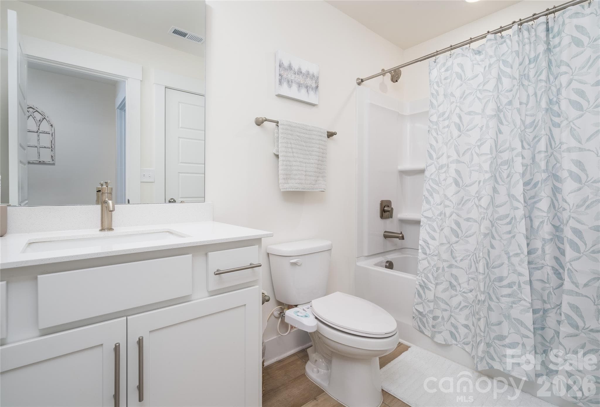 Single Family Residence at 1452 Ardmore Drive, Sherrills Ford, photo 24 of 35