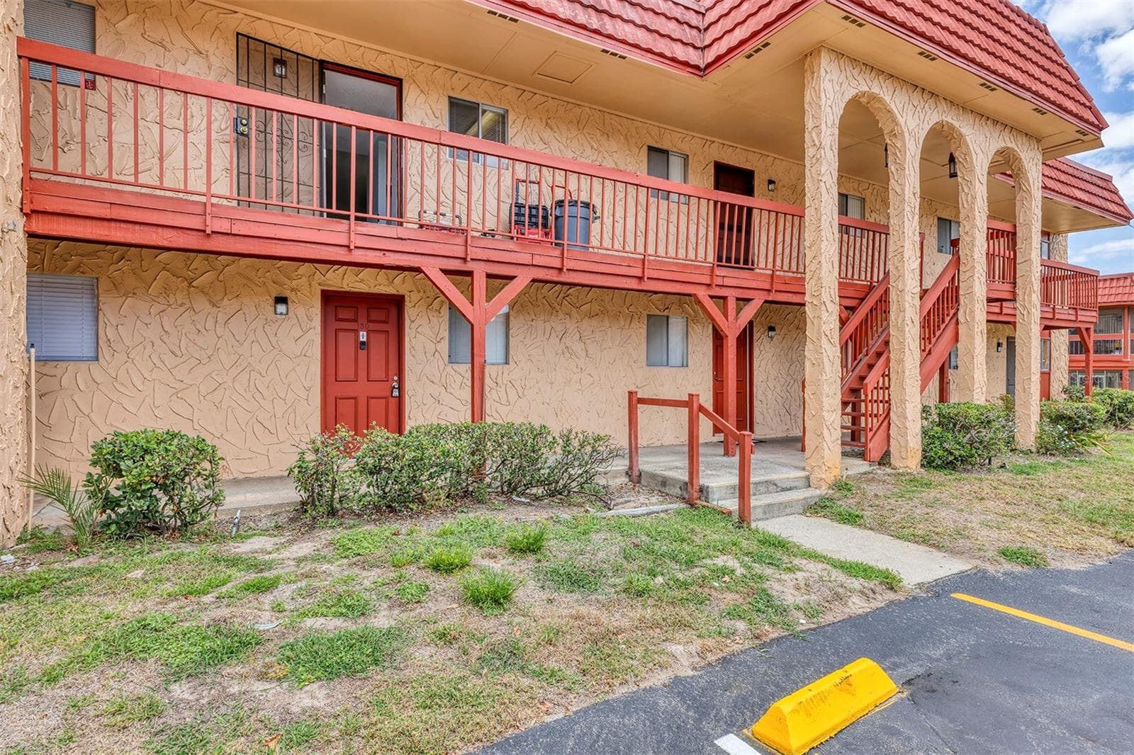 Condominium at 2864 N POWERS DR #150, ORLANDO, photo 2 of 33