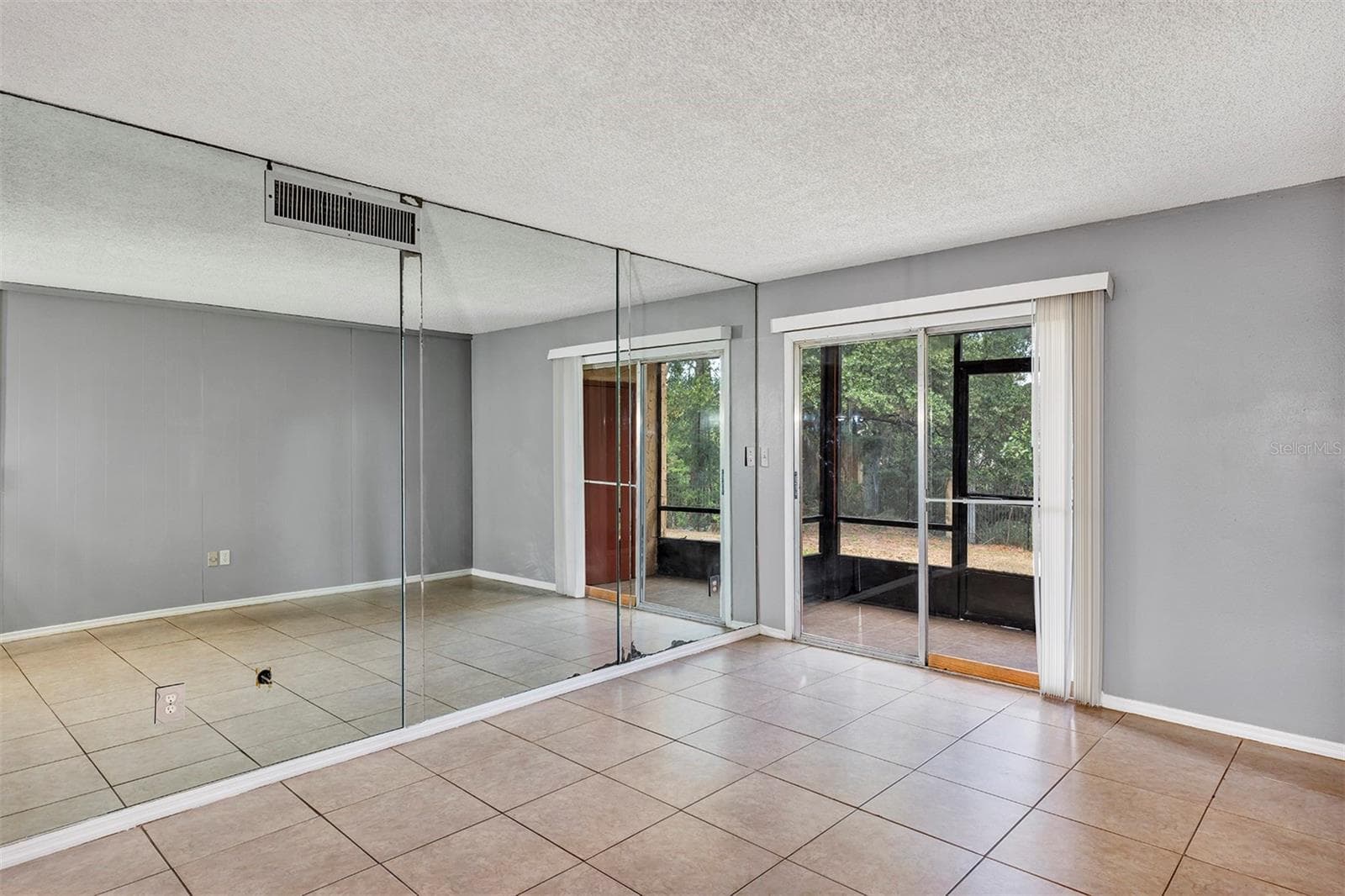 Condominium at 2864 N POWERS DR #150, ORLANDO, photo 12 of 33